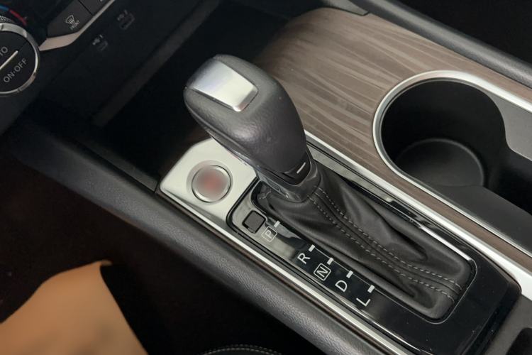 Used Nissan Teana 2021 2.0L XL Comfort Edition Gear Lever