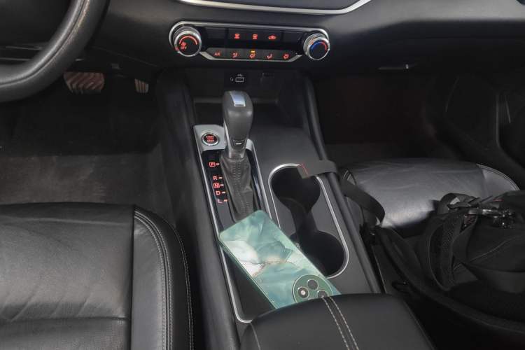 Used Nissan Teana 2021 2.0L XE Fashion Edition Gear Lever
