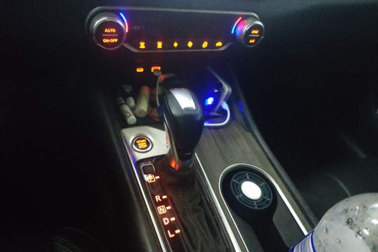 Used Nissan Teana 2021 2.0L XL Comfort Edition Gear Lever