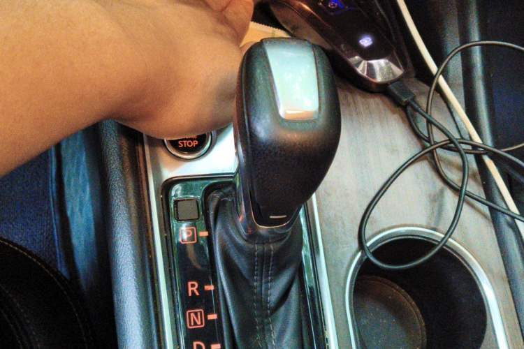 Used Nissan Teana 2021 2.0L XL Comfort Edition Gear Lever