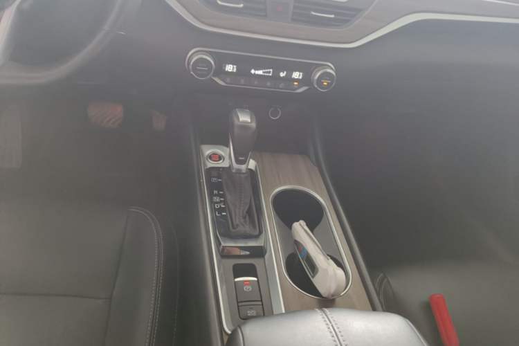 Used Nissan Teana 2021 2.0L XL Comfort Edition Gear Lever