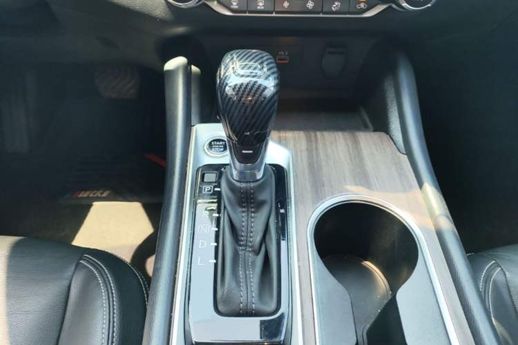 Used Nissan Teana 2021 2.0L XL Comfort Edition Gear Lever