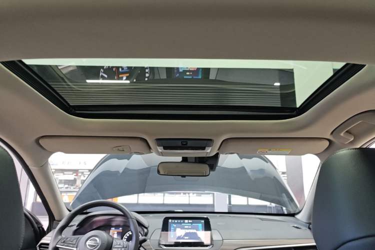 Used Nissan Teana 2021 2.0L XL Comfort Edition Headliner