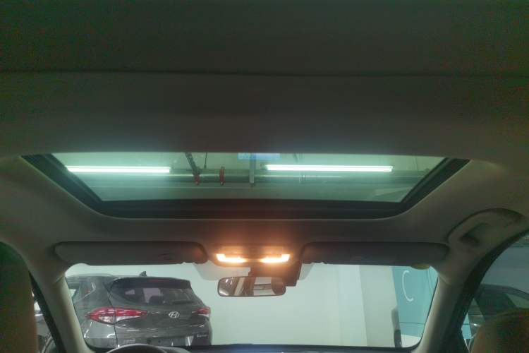 Used Nissan Teana 2021 2.0L XL Comfort Edition Headliner