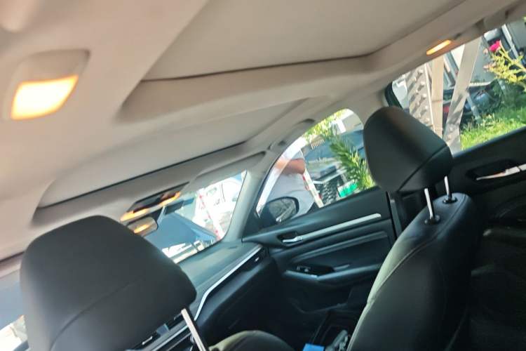Used Nissan Teana 2021 2.0L XL Comfort Edition Headliner
