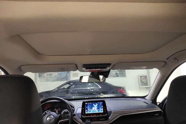 Used Nissan Teana 2021 2.0L XL Comfort Edition Headliner