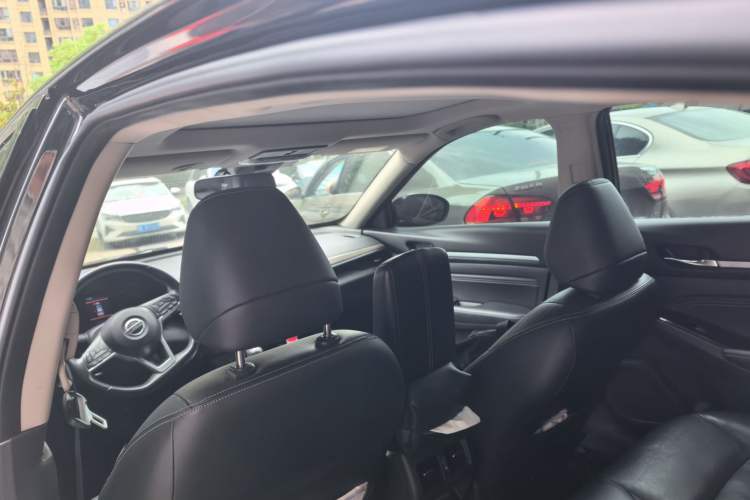 Used Nissan Teana 2021 2.0L XL Comfort Edition Headliner