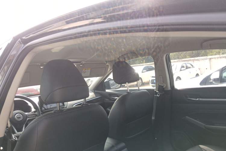 Used Nissan Teana 2021 2.0L XE Exclusive Edition Headliner
