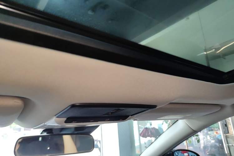 Used Nissan Teana 2021 2.0L XL Comfort Edition Headliner