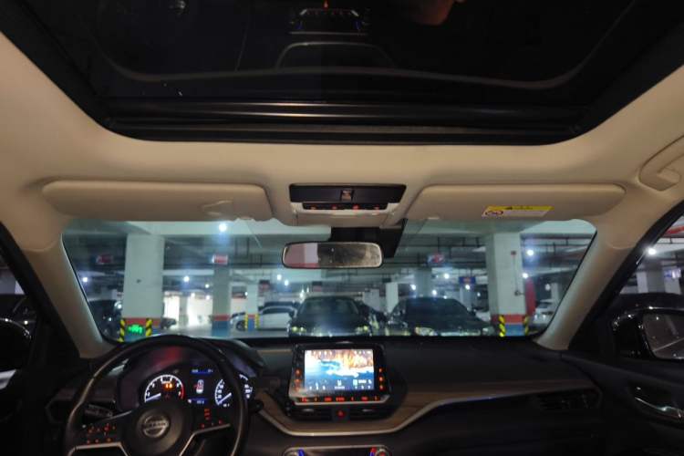 Used Nissan Teana 2021 2.0L XL Comfort Edition Headliner