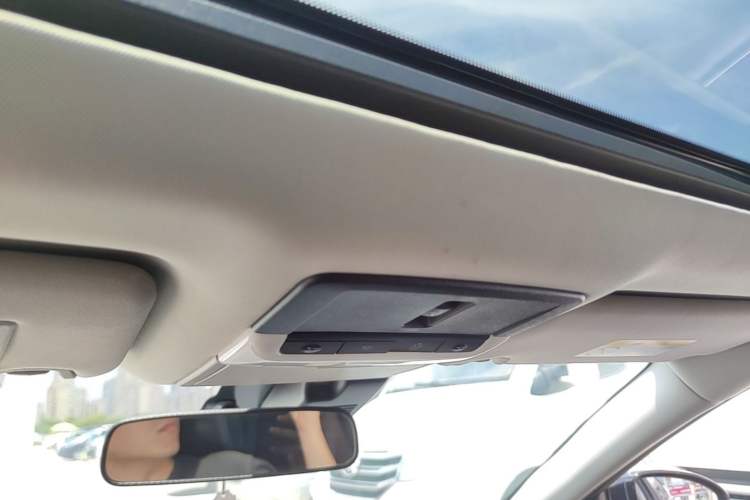 Used Nissan Teana 2021 2.0L XL Comfort Edition Headliner