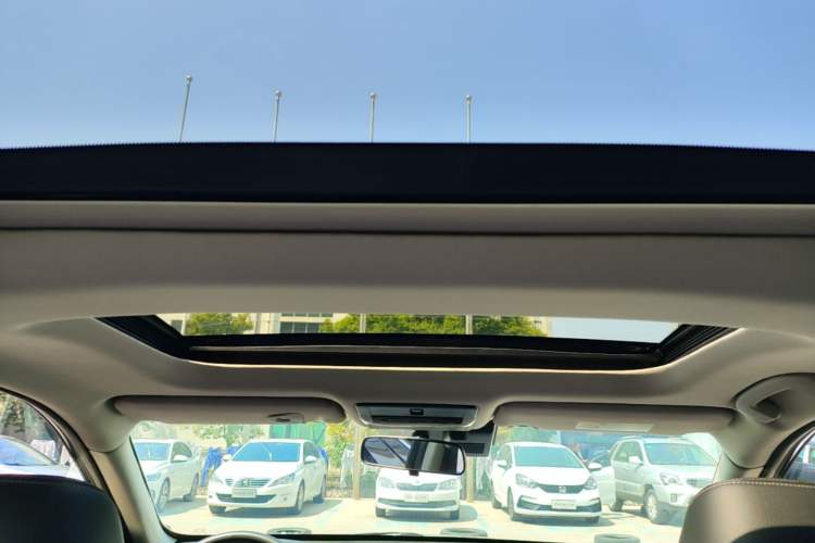 Used Nissan Teana 2021 2.0L XL Comfort Edition Headliner