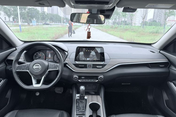 Used Nissan Teana 2021 2.0L XL Comfort Edition Interior 1
