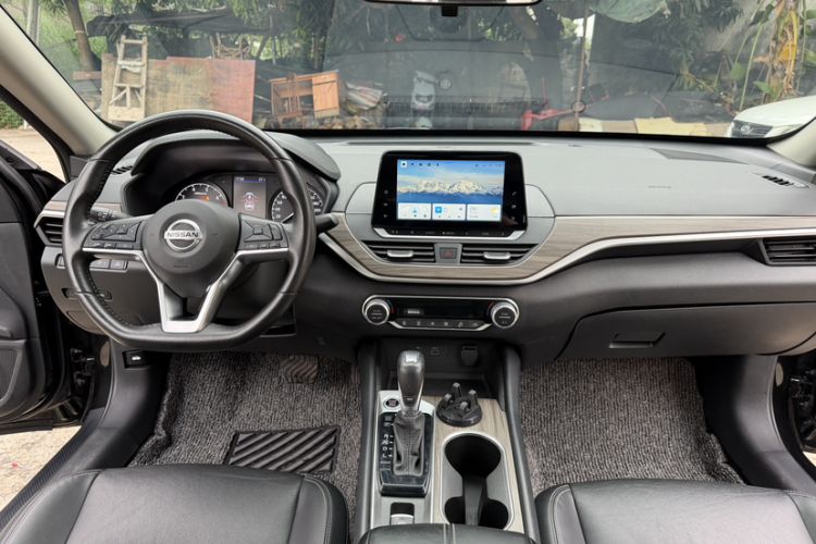 Used Nissan Teana 2021 2.0L XL Comfort Edition Interior 10