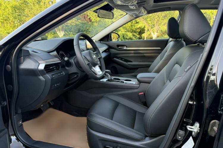 Used Nissan Teana 2021 2.0L XL Comfort Edition Interior 2
