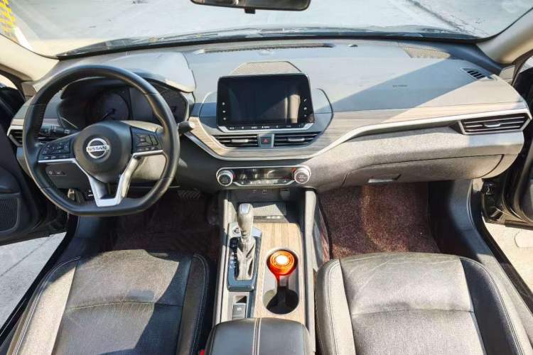 Used Nissan Teana 2021 2.0L XL Comfort Edition Interior 2