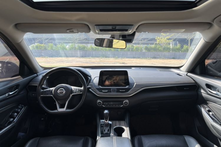 Used Nissan Teana 2021 2.0L XL Comfort Edition Interior 2