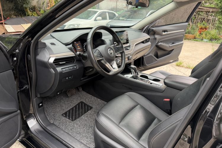 Used Nissan Teana 2021 2.0L XL Comfort Edition Interior 2