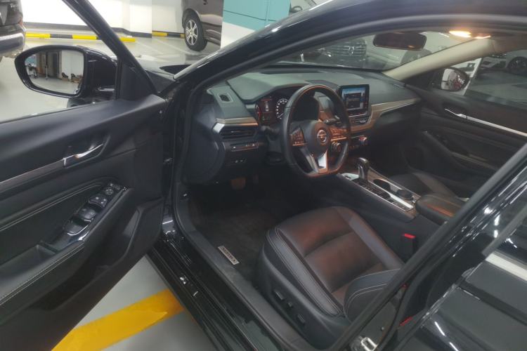 Used Nissan Teana 2021 2.0L XL Comfort Edition Interior 3