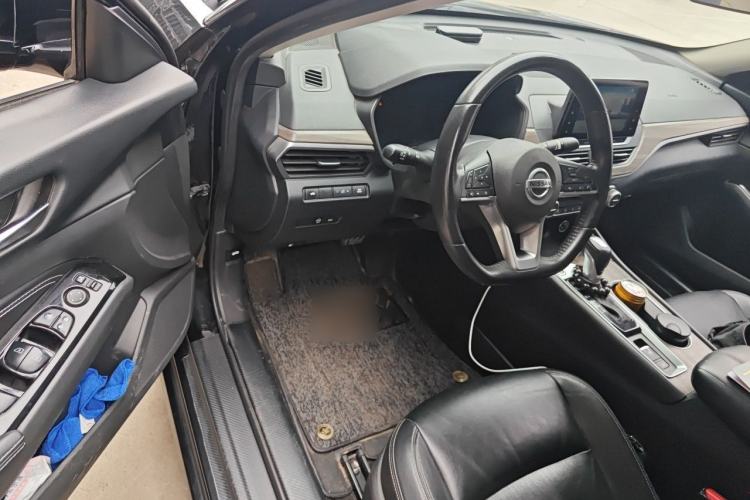 Used Nissan Teana 2021 2.0L XL Comfort Edition Interior 3