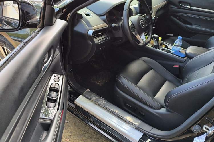 Used Nissan Teana 2021 2.0L XL Comfort Edition Interior 3
