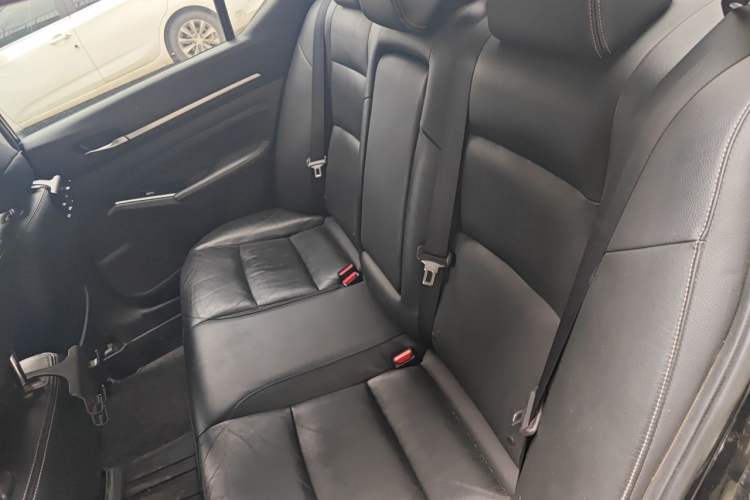 Used Nissan Teana 2021 2.0L XL Comfort Edition Interior 4