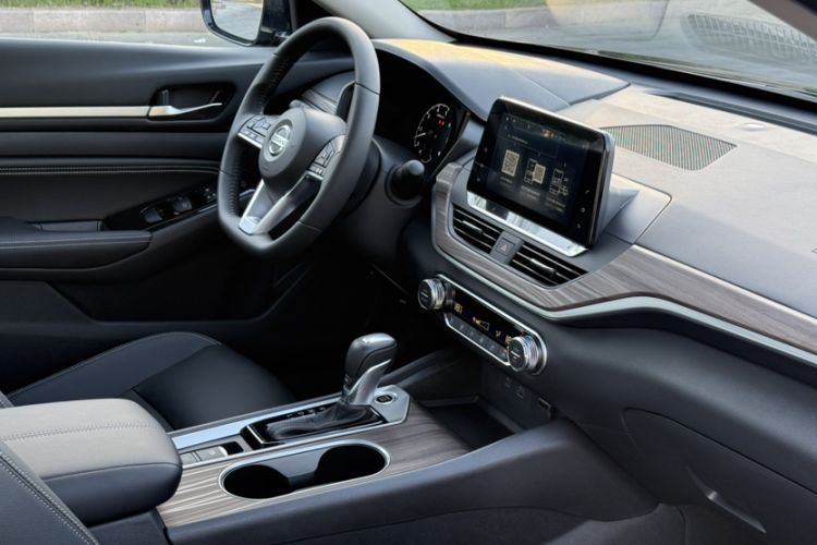 Used Nissan Teana 2021 2.0L XL Comfort Edition Interior 6