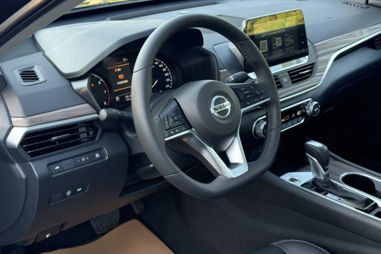 Used Nissan Teana 2021 2.0L XL Comfort Edition Interior 7