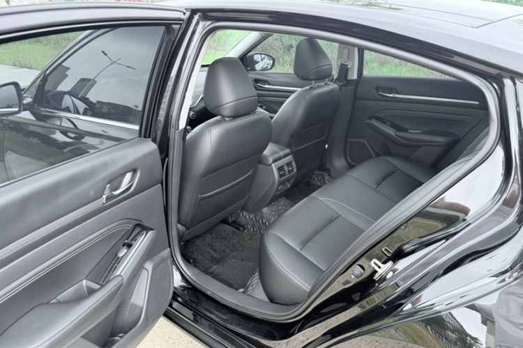 Used Nissan Teana 2021 2.0L XL Comfort Edition Interior 7