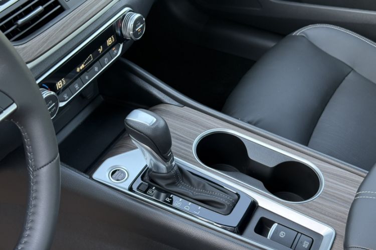 Used Nissan Teana 2021 2.0L XL Comfort Edition Interior 8