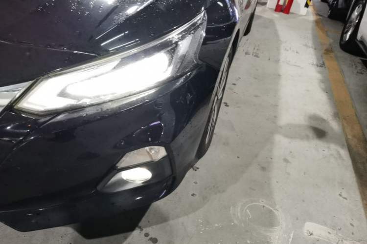 Used Nissan Teana 2021 2.0L XL Upper AD1 Smart Drive & Navigation Edition Left Front Headlight