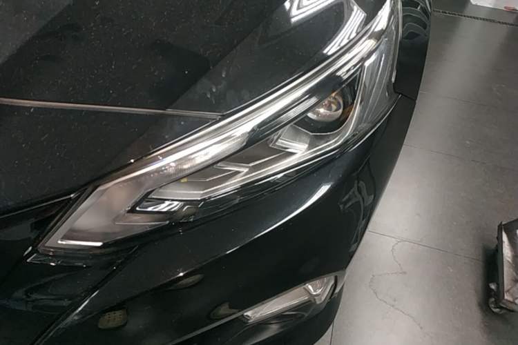 Used Nissan Teana 2021 2.0L XL Comfort Edition Left Front Headlight