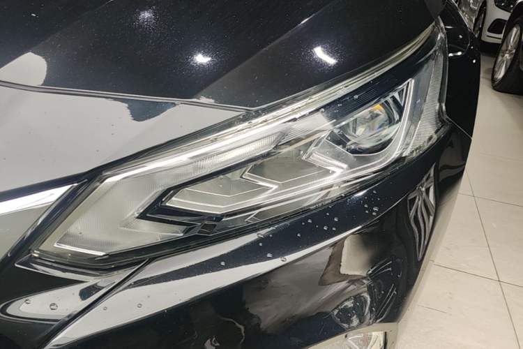 Used Nissan Teana 2021 2.0T XL Smart Upgrade Edition Left Front Headlight