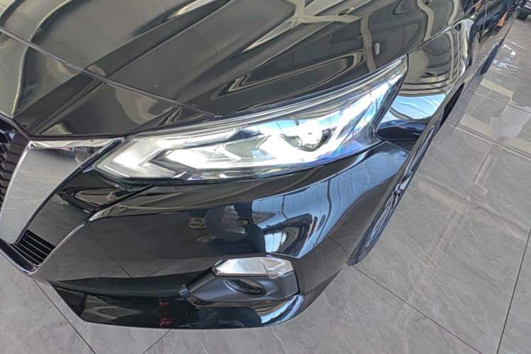 Used Nissan Teana 2021 2.0L XL Comfort Edition Left Front Headlight