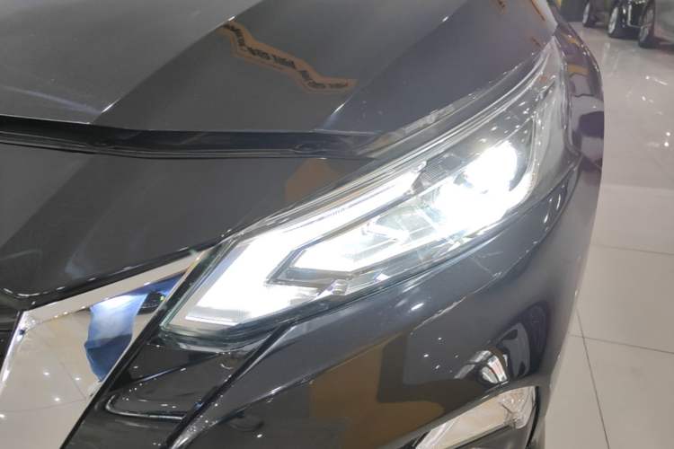 Used Nissan Teana 2021 2.0L XL Comfort Edition Left Front Headlight