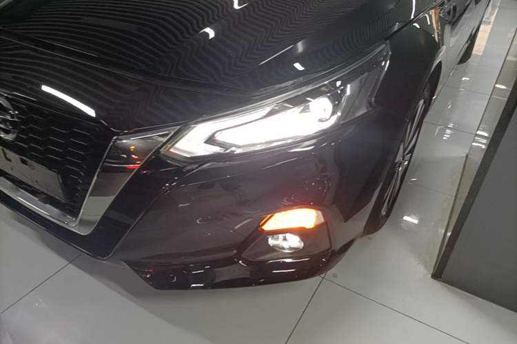 Used Nissan Teana 2021 2.0L XL Comfort Edition Left Front Headlight