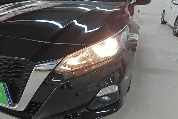 Used Nissan Teana 2021 2.0L XE Exclusive Edition Left Front Headlight