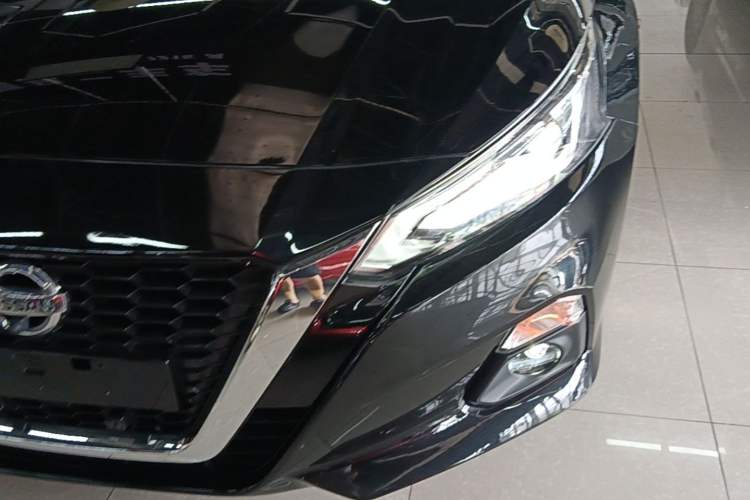 Used Nissan Teana 2021 2.0L XL Comfort Edition Left Front Headlight