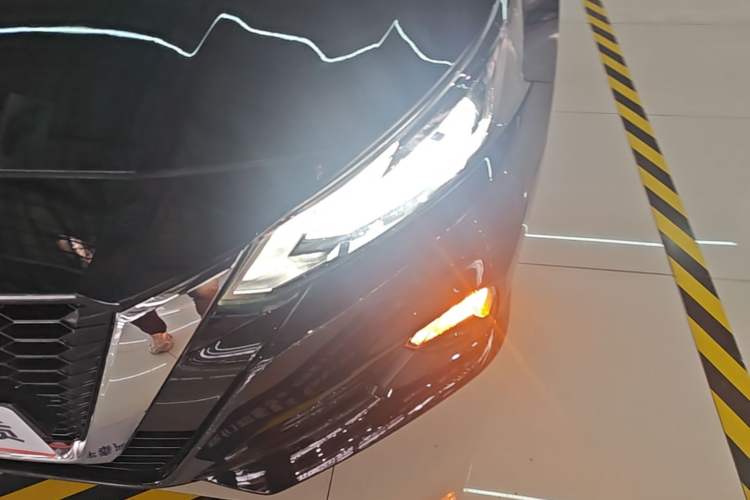 Used Nissan Teana 2021 2.0L XL Comfort Edition Left Front Headlight