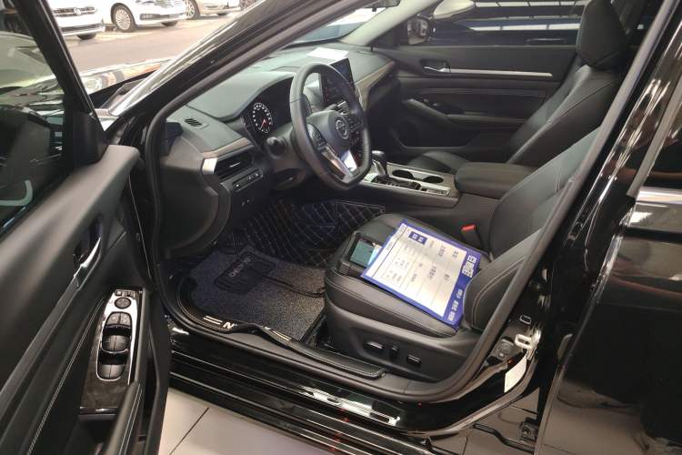 Used Nissan Teana 2021 2.0L XL Comfort Edition Left Front Seat