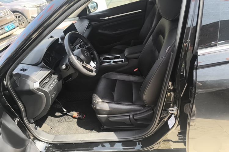 Used Nissan Teana 2021 2.0L XE Exclusive Edition Left Front Seat