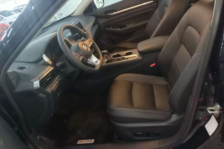Used Nissan Teana 2021 2.0L XL Comfort Edition Left Front Seat