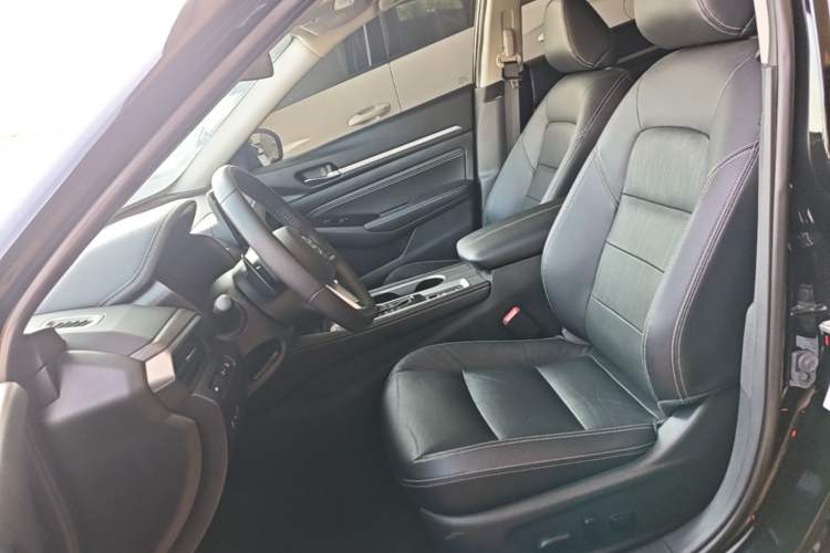 Used Nissan Teana 2021 2.0T XL Smart Upgrade Edition Left Front Seat