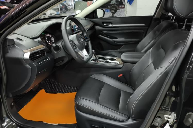 Used Nissan Teana 2021 2.0L XL Upper AD1 Smart Drive & Navigation Edition Left Front Seat