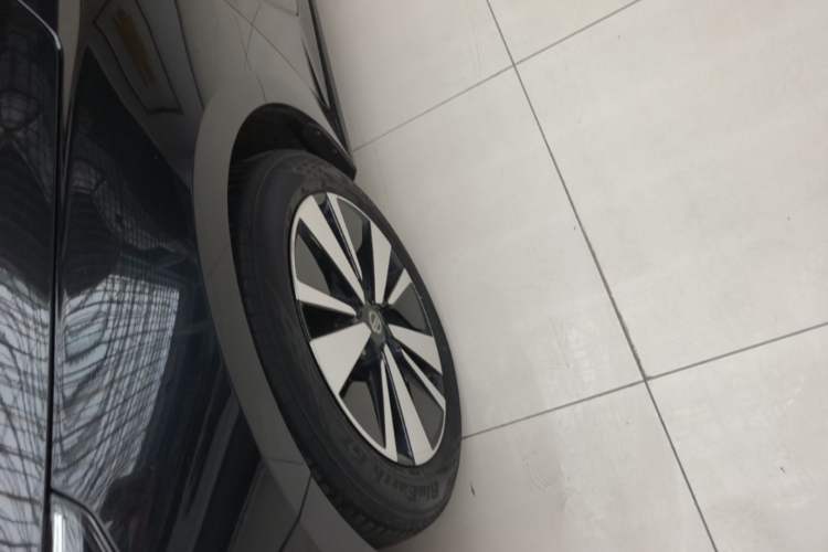 Used Nissan Teana 2021 2.0L XL Comfort Edition Left Front Wheel Hub