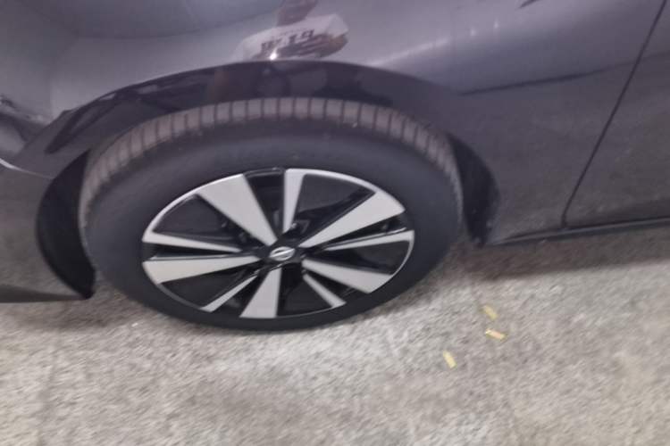 Used Nissan Teana 2021 2.0L XL Comfort Edition Left Front Wheel Hub