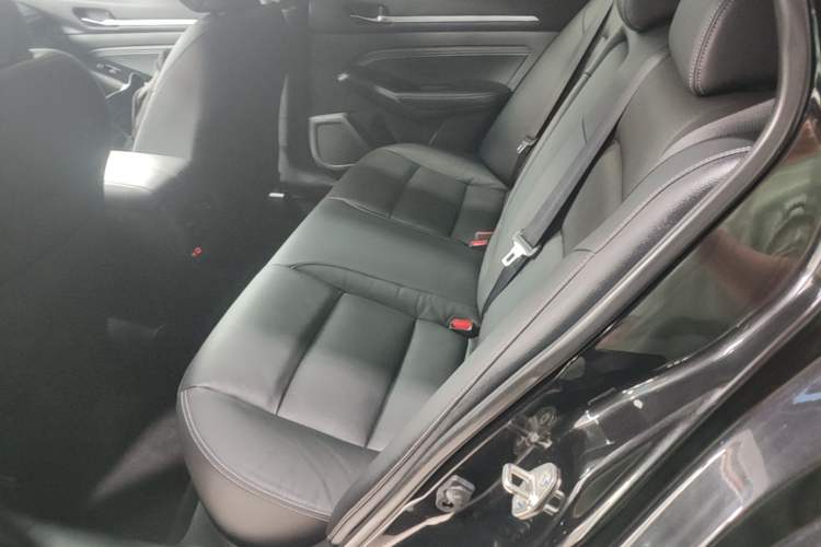 Used Nissan Teana 2021 2.0T XL Smart Upgrade Edition Left Rear Seat