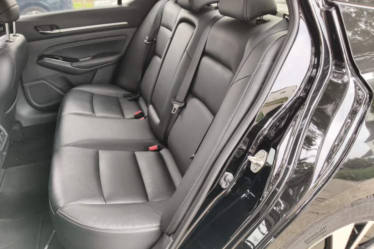 Used Nissan Teana 2021 2.0T XL Upper AD1 Smart Navigation Edition Left Rear Seat