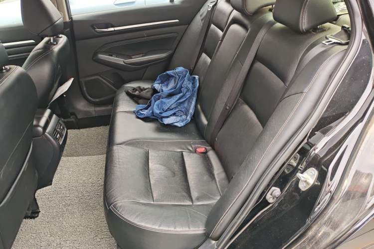 Used Nissan Teana 2021 2.0L XE Fashion Edition Left Rear Seat