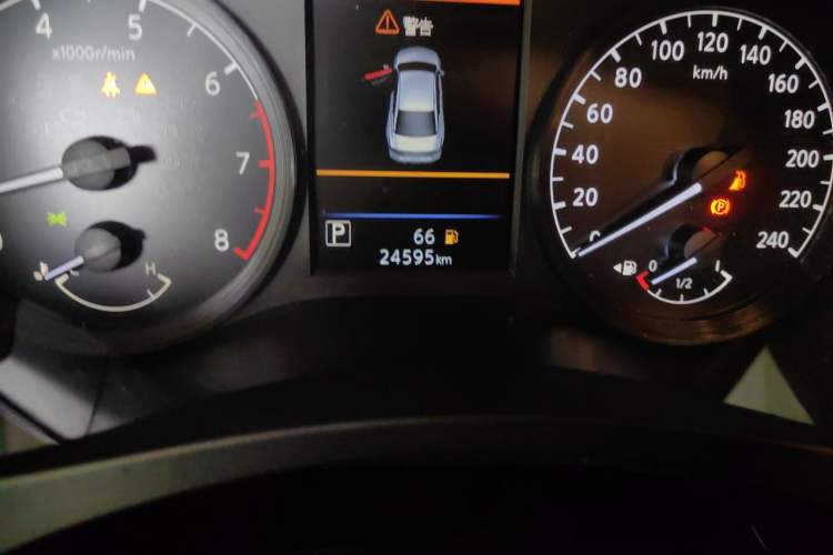 Used Nissan Teana 2021 2.0L XL Comfort Edition Odometer Close Up